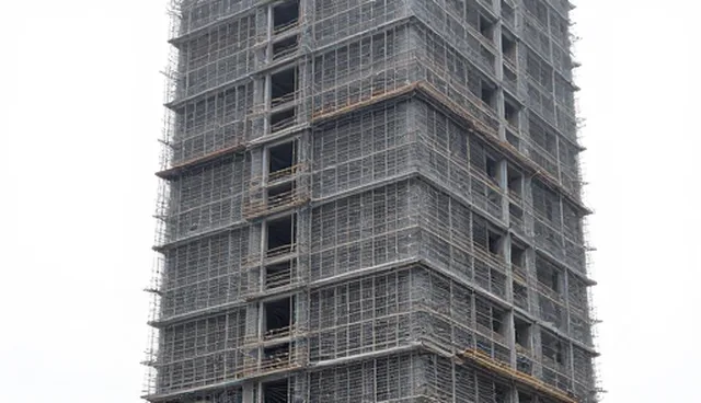 设备运行在土建施工中的关键作用与管理实践